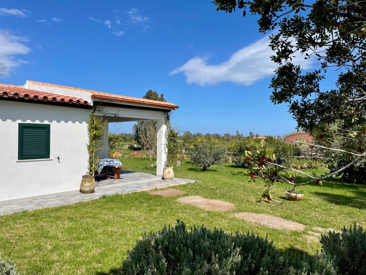 Casa Vacanze Gollei, Orosei Exteriör bild